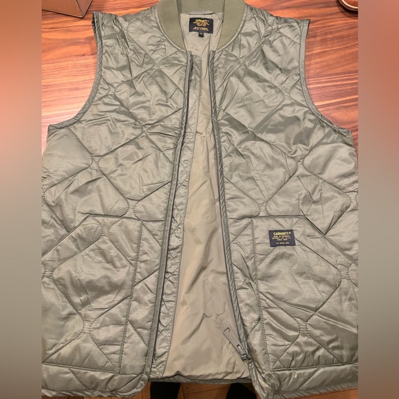Carhartt quilted vest, army green - Picture 1 of 4